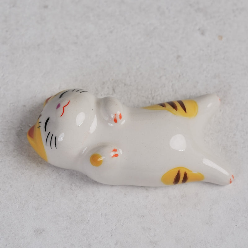 Tummy-Up Cat Chopstick Rest - Yellow
