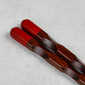 Japanese Hashi Tianmaru Carving Style - Red