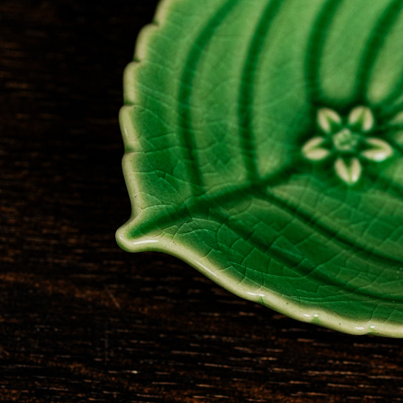 Hanai Kada Small Saucer - Leaf Style