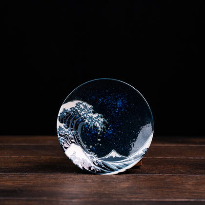 The Great Wave of Kanagawa Saucer