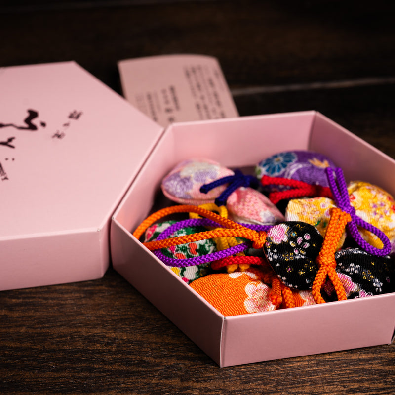 Fukube Mini Fragrance Pouch 6 Bag