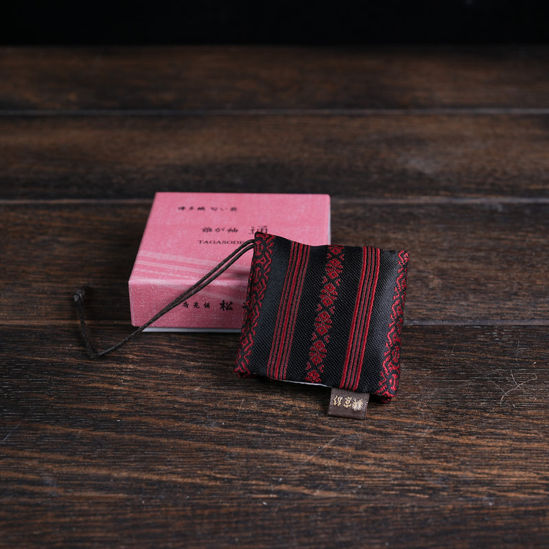 Sachet Tohru / Square Shape