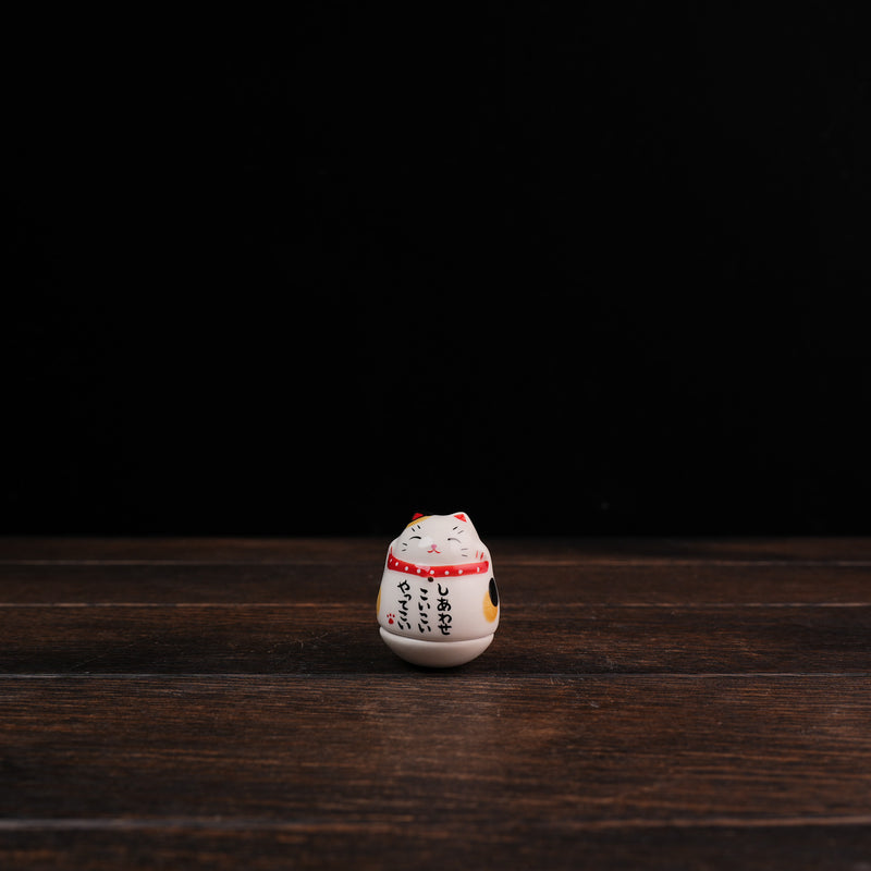 Roly-Poly Maneki Neko Daruma - Three Flower