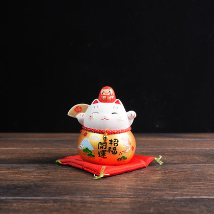 Ayayo Victory Daruma Maneki Neko (Golden Lucky Fan - Small)