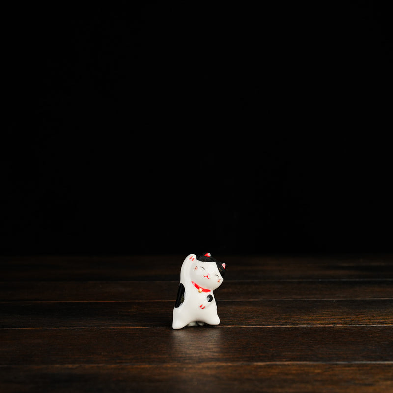 Japanese Floating Lucky Cat Ornament