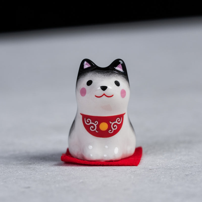 Wan-ko Hiyori Shiba Inu Sitting Figurine Collection - Black