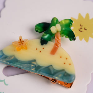 A Tiny Island Duckbill Hair Clips