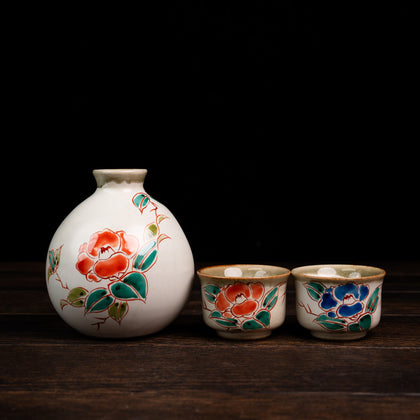 Evening Drink Sake Set with Camellia Design