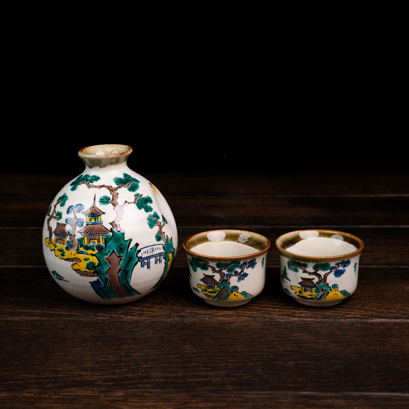 Old Kutani Landscape Sake Set