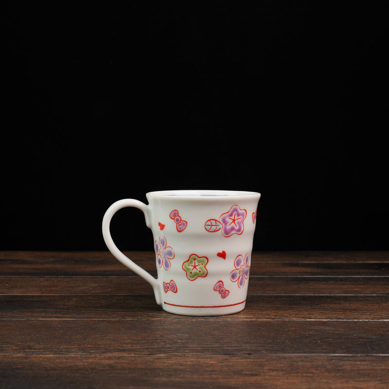 Hello Kitty Kutaniyaki Mug - Hana