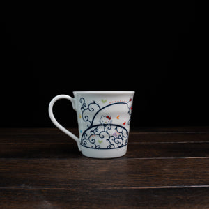 Hello Kitty Kutaniyaki Mug - Karakusa