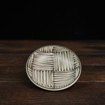 Komon Small Plate - Checkered