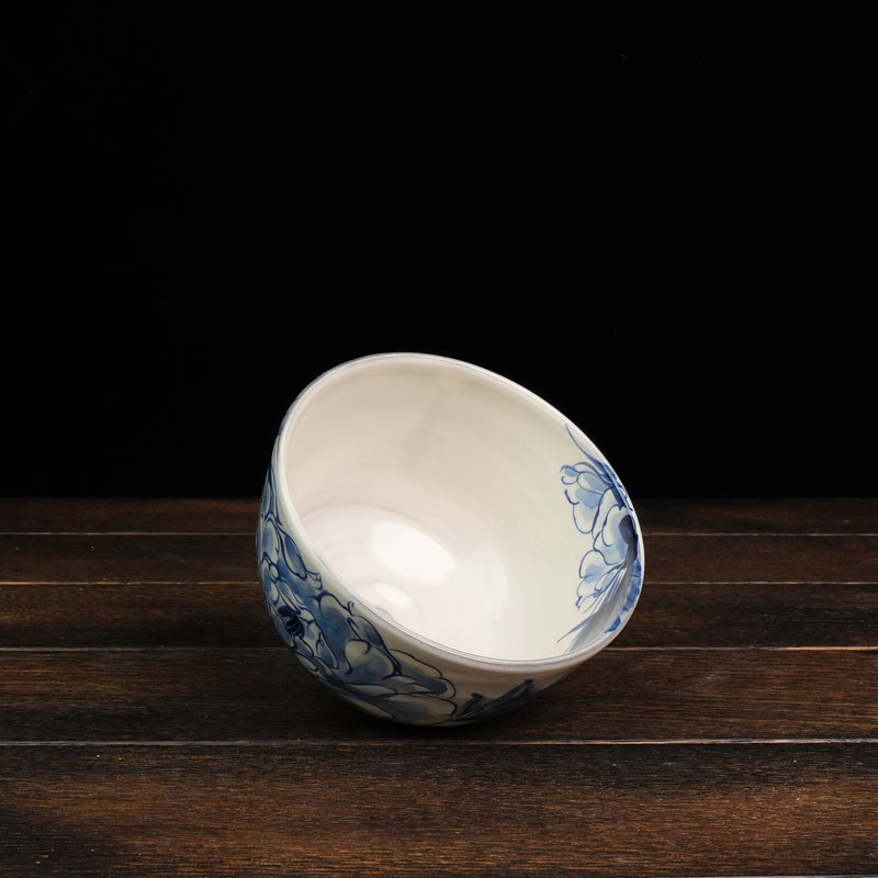 Hand-Painted Matcha Bowl Byaku - Peony Style