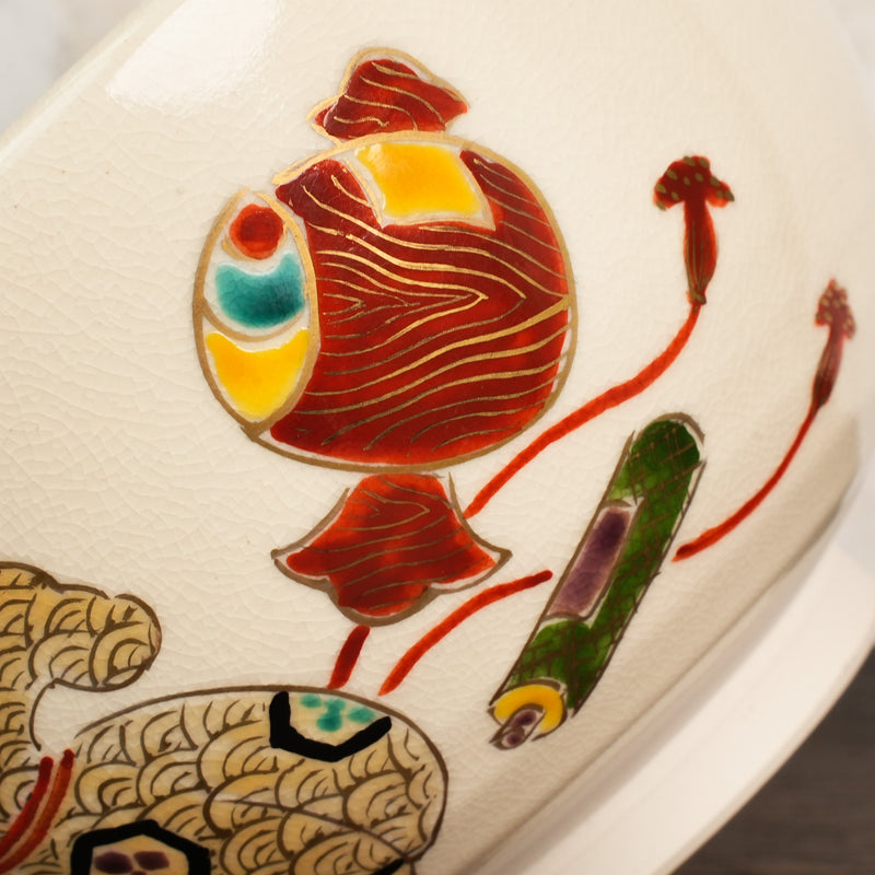 Iroe Treasure Hand-Painted Matcha Bowl of Five Fortunes