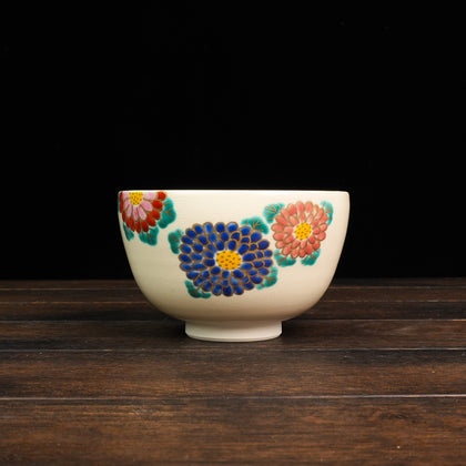 Iroe Treasure Hand-Painted Matcha Bowl of Kikue