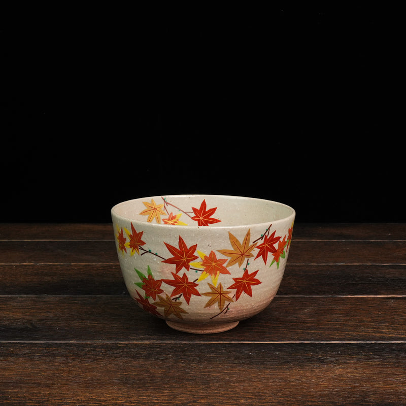 Iroe Treasure Hand-Painted Matcha Bowl of Momiji