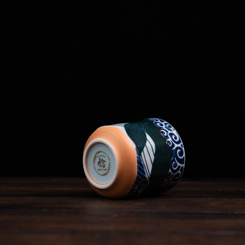 Shiranami Whale Octagon Yunomi Tea Cup