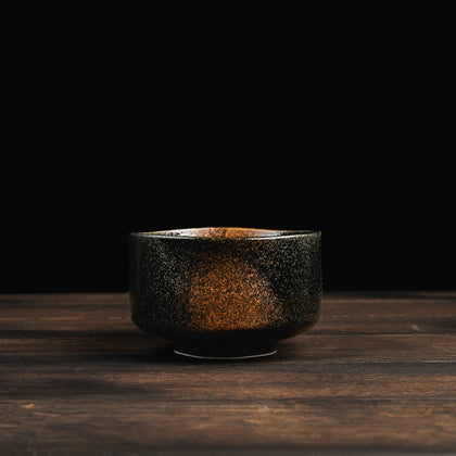 Matcha Bowl Obsidian Gold-Embellished