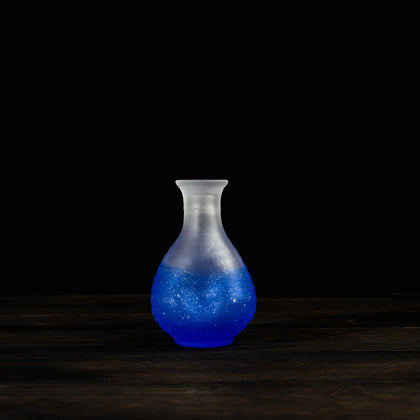 Blizzard Sake Pot Blue