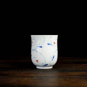 Karakusa Tea Cup