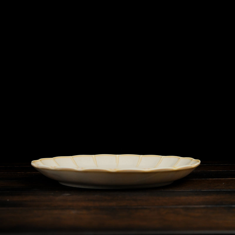 Cream Namakoyu Plate