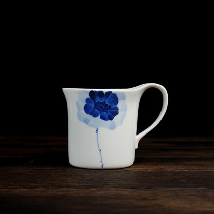 Flow's Concept Hand-Painted Flower Mug