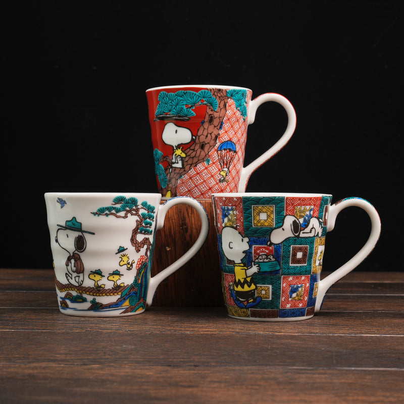 Vintage PEANUTS Snoopy Kutaniyaki Mug - Akae