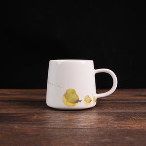 Fluttering Suisai Mug - Yellow Bunting